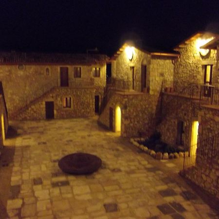 Hotel Il Feudo Dei Pierleoni Celano Zewnętrze zdjęcie