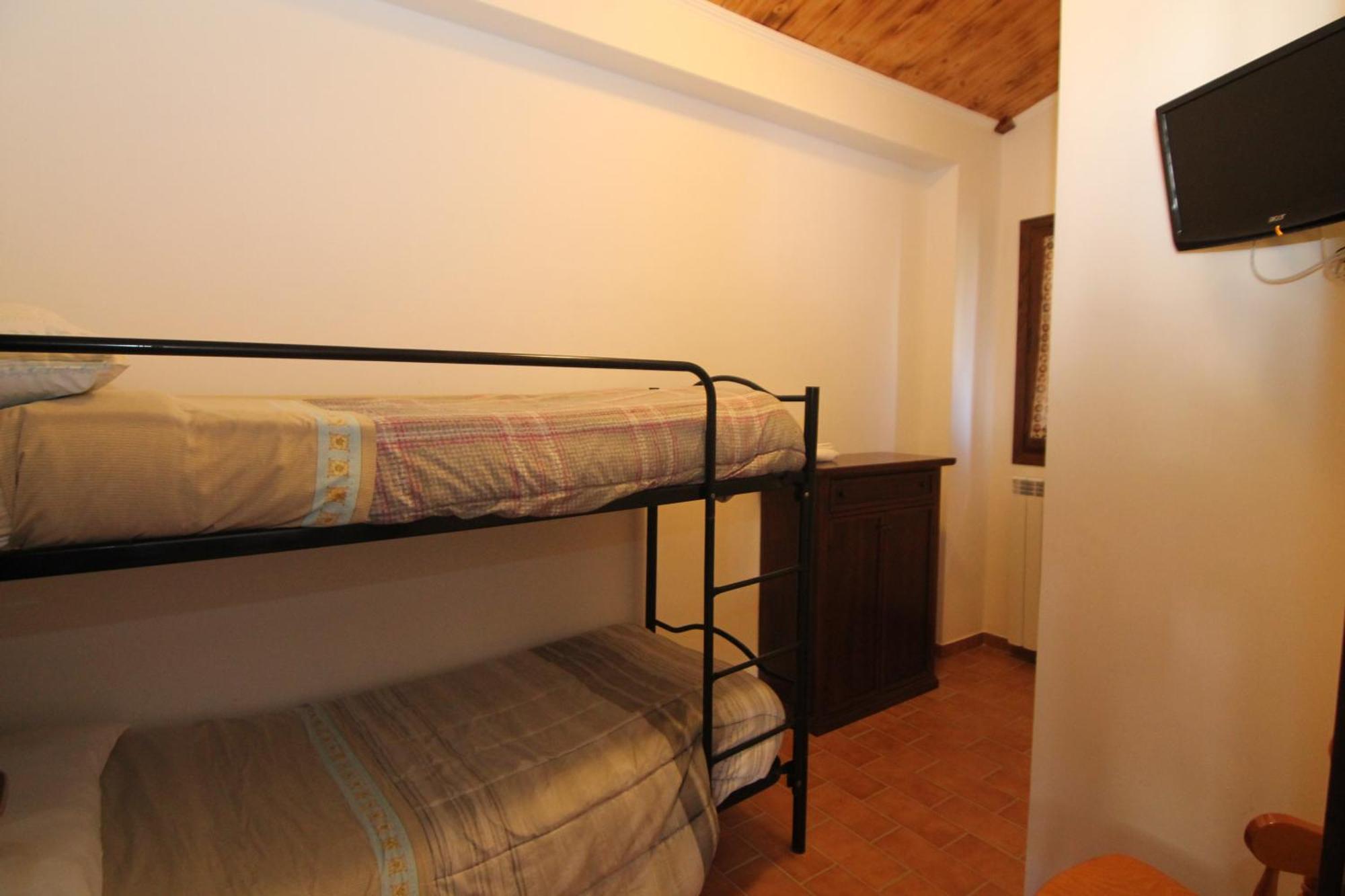 Hotel Il Feudo Dei Pierleoni Celano Pokój zdjęcie