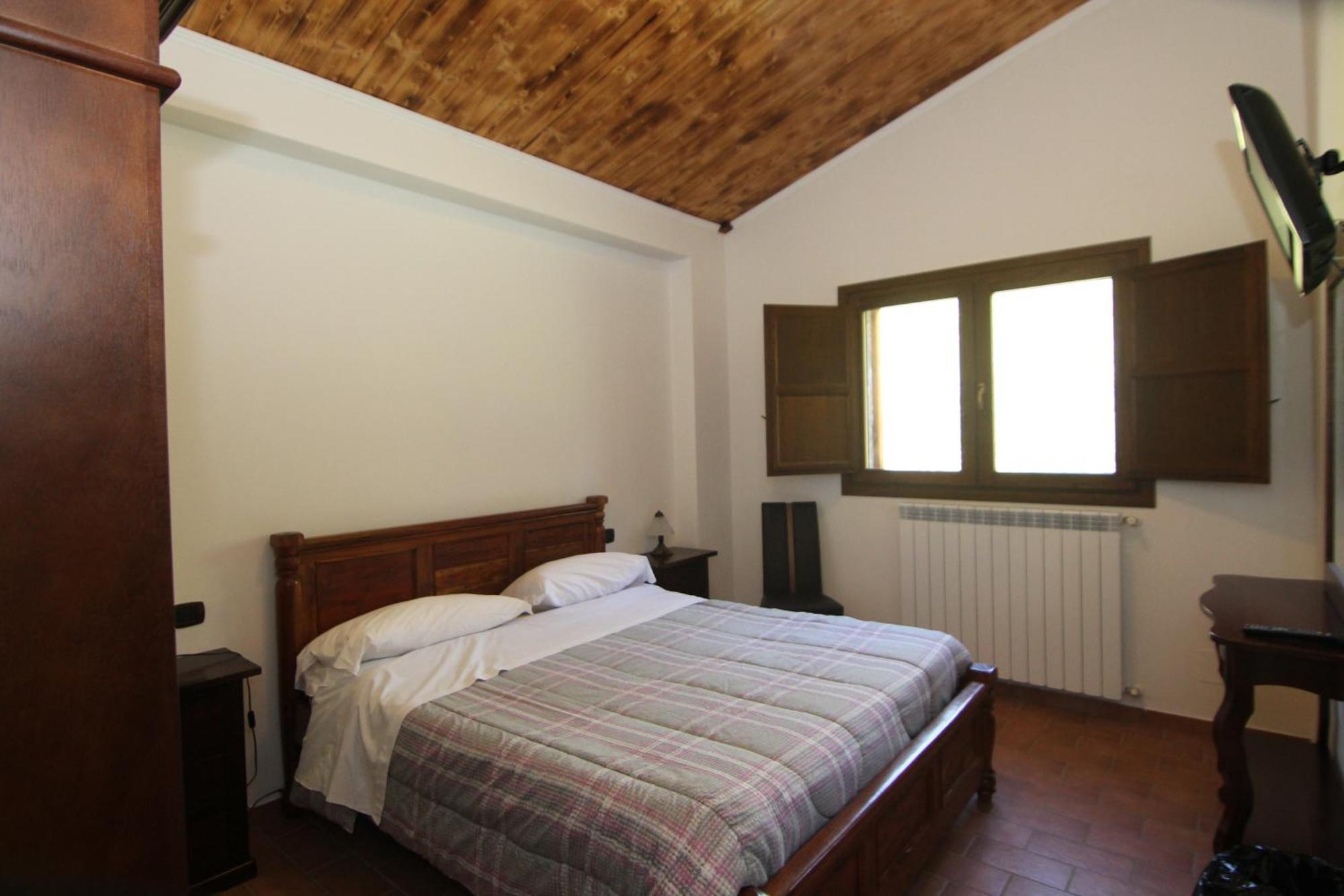 Hotel Il Feudo Dei Pierleoni Celano Zewnętrze zdjęcie