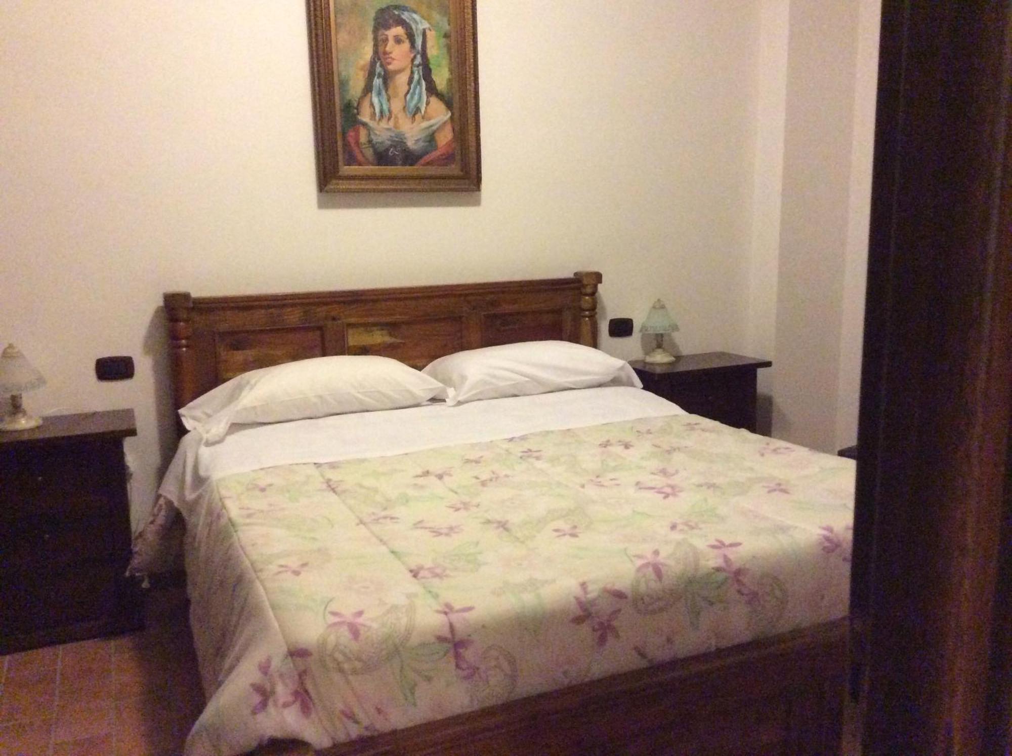 Hotel Il Feudo Dei Pierleoni Celano Pokój zdjęcie